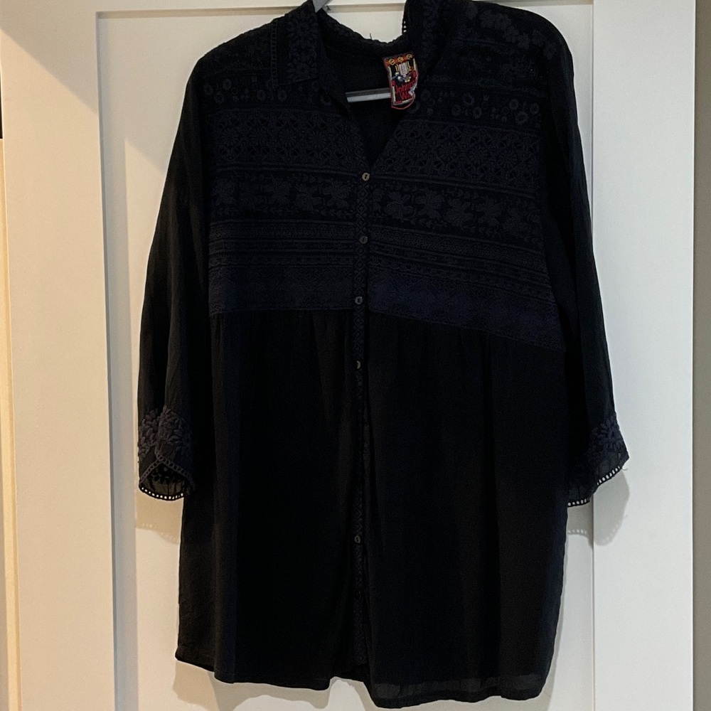 Johnny Was Black Embroidered Longline Shirt Jacket